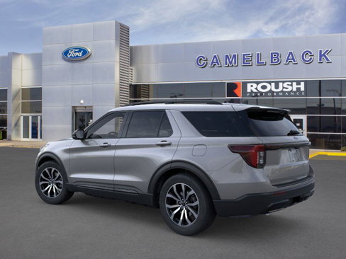 New 2025 Ford Explorer ST-Line w/ Premium Package image 4