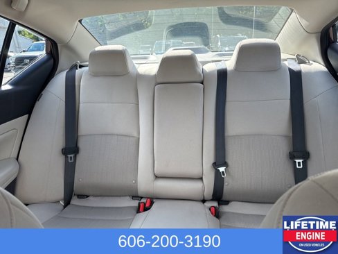 Used 2025 Nissan Altima 2.5 SV image 24