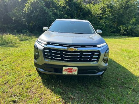 New 2026 Chevrolet Equinox LT w/ Convenience Package II image 3