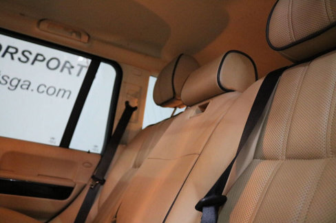 Used 2010 Land Rover Range Rover HSE LUX image 37