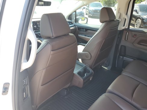 New 2026 Honda Odyssey Touring image 15