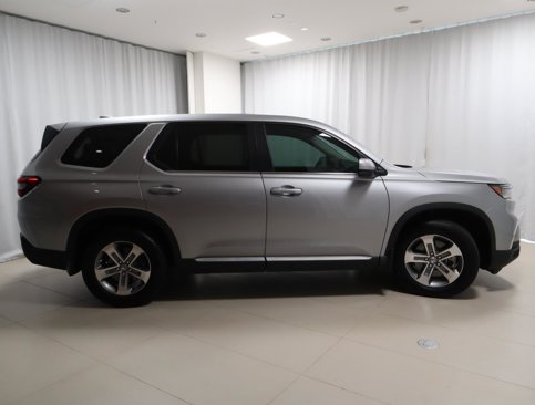 Used 2024 Honda Pilot EX-L image 6