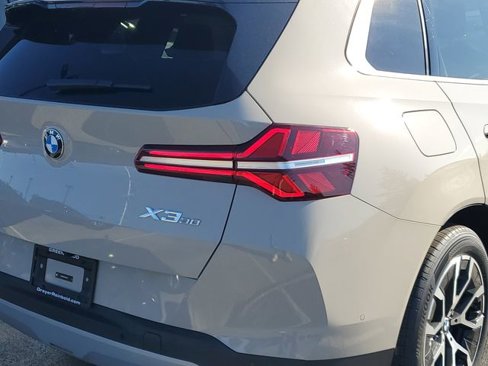 New 2026 BMW X3 xDrive30 w/ Premium Package image 5