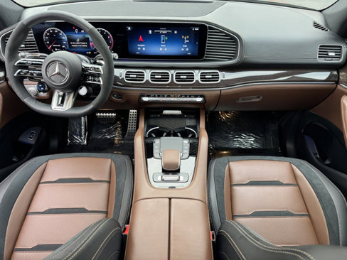 New 2026 Mercedes-Benz GLE 53 AMG 4MATIC Coupe image 4