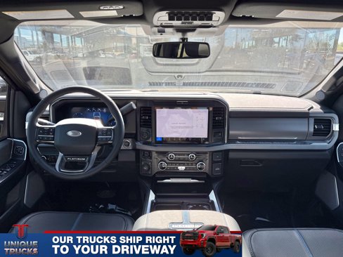 Used 2025 Ford F450 Platinum w/ Camper Package image 32