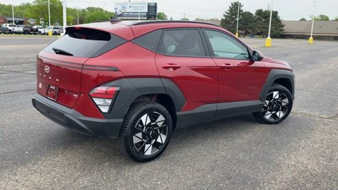 Used 2025 Hyundai Kona SEL image 9