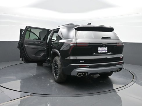 New 2026 Chevrolet Traverse Z71 w/ Driver Confidence Package image 46