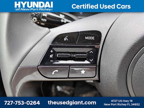 Certified 2025 Hyundai Elantra Sport image 25