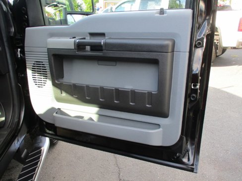 Used 2014 Ford F250 XLT w/ XLT Value Package image 28