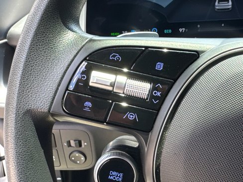 Used 2025 Hyundai Ioniq 6 SE image 23