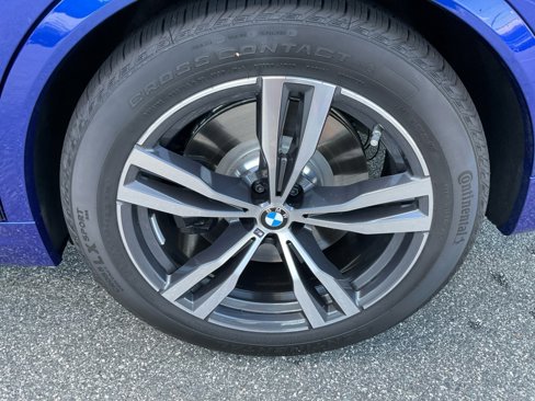 New 2026 BMW X7 M60i image 22