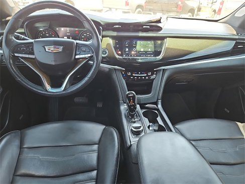 Used 2020 Cadillac XT6 Premium Luxury w/ Platinum Package image 12