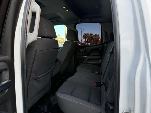 Used 2018 GMC Sierra 1500 SLE w/ SLE Value Package image 9