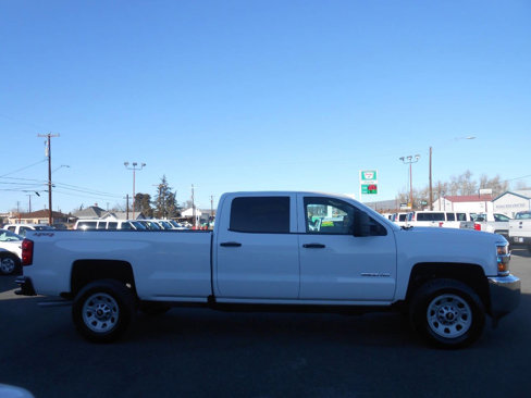 Used 2017 Chevrolet Silverado 3500 W/T image 2