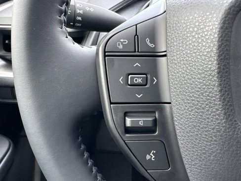 New 2026 Toyota Prius LE image 25