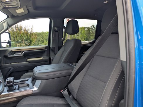 Used 2023 Chevrolet Silverado 1500 LT Trail Boss w/ Protection Package image 14