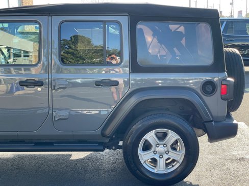 Used 2021 Jeep Wrangler Unlimited Sport image 19