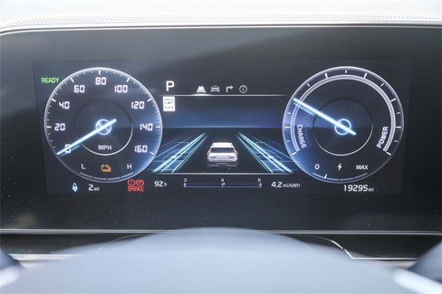 Certified 2025 Kia Niro Wind image 23