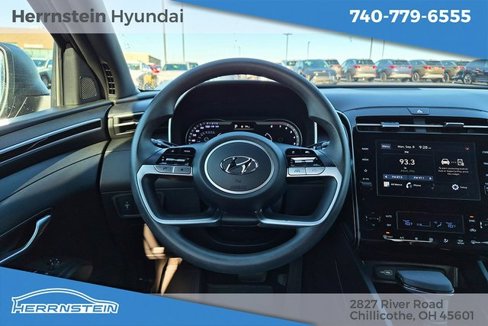 Certified 2024 Hyundai Santa Cruz SEL image 8