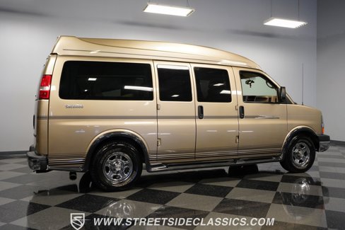 Used 2006 Chevrolet Express 1500 w/ Preferred Equipment Group image 13