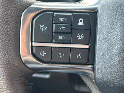 New 2025 Ford F250 King Ranch w/ Chrome Package image 38