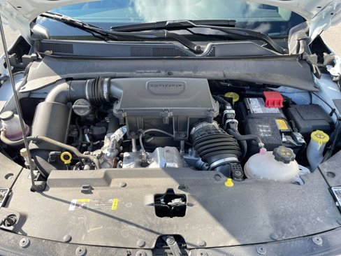 Used 2025 Jeep Compass Limited image 32