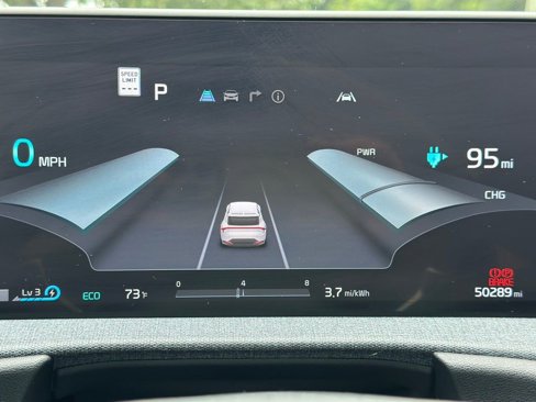 Used 2022 Kia EV6 Wind image 5