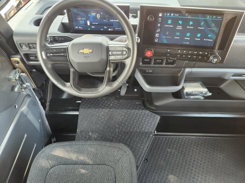 New 2025 Chevrolet Brightdrop 400 image 28