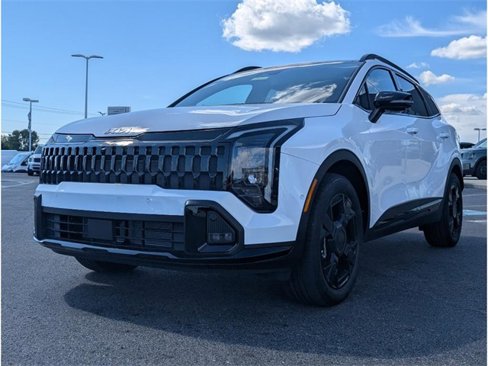 New 2026 Kia Sportage X-Line w/ X-Line Technology Package image 3