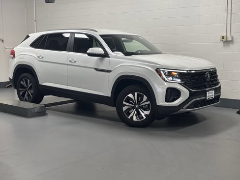 New 2026 Volkswagen Atlas Cross Sport SE image 2