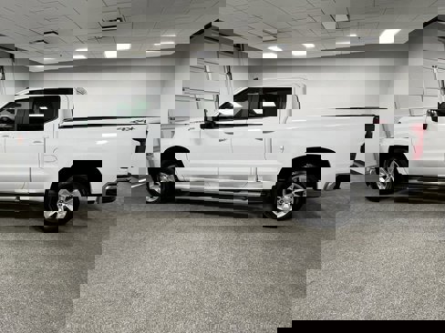 Used 2024 Chevrolet Silverado 1500 LT w/ Protection Package image 8