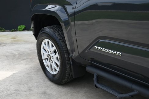 Used 2024 Toyota Tacoma SR5 image 12