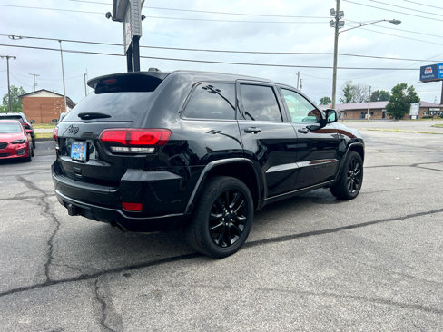 Used 2021 Jeep Grand Cherokee Laredo X image 6