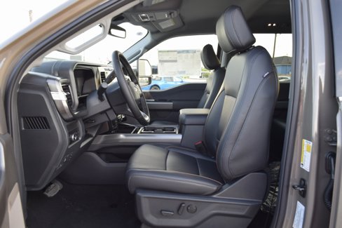 New 2026 Ford F250 Lariat w/ Lariat Premium Package image 18