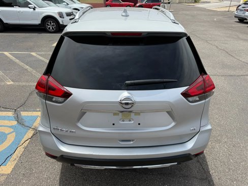 Used 2018 Nissan Rogue SL image 44