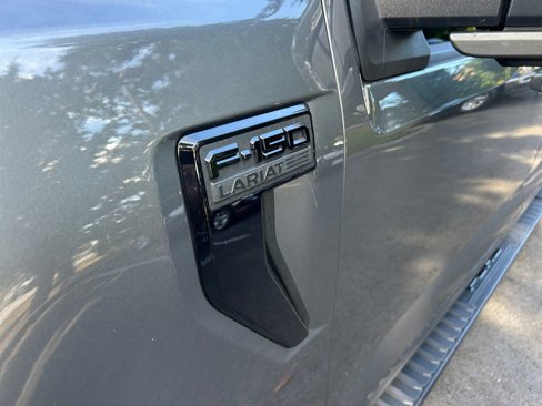 Used 2024 Ford F150 Lariat image 32