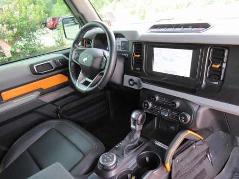 Used 2021 Ford Bronco Badlands image 15