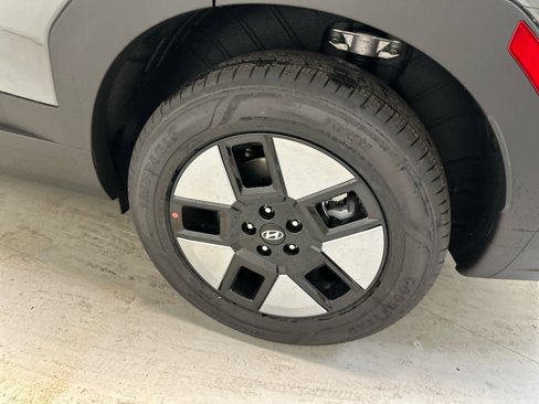 New 2026 Hyundai Santa Fe SE image 8