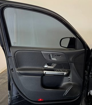 Used 2021 Mercedes-Benz GLB 250 image 13