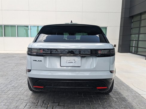 New 2026 Land Rover Range Rover Velar Dynamic SE image 5