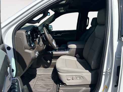 New 2026 GMC Sierra 1500 SLT image 23
