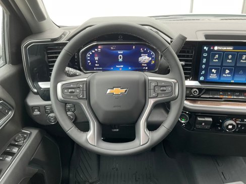 New 2026 Chevrolet Silverado 1500 LT image 4