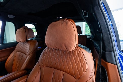 Used 2024 BMW ALPINA XB7 image 63
