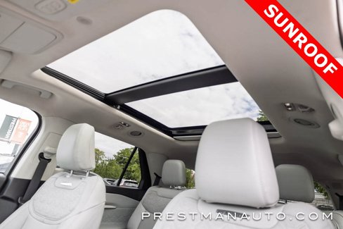Used 2025 Ford Explorer Platinum w/ Ultimate Package image 13