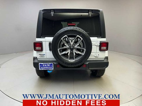 Used 2024 Jeep Wrangler Sport S image 4