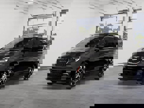 New 2026 Chrysler Pacifica Select image 1