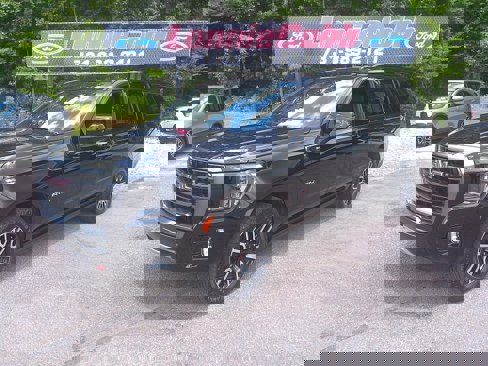 Used 2024 GMC Yukon XL AT4 w/ AT4 Premium Plus Package image 1