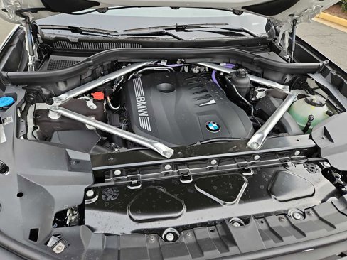 New 2026 BMW X6 M60i image 15