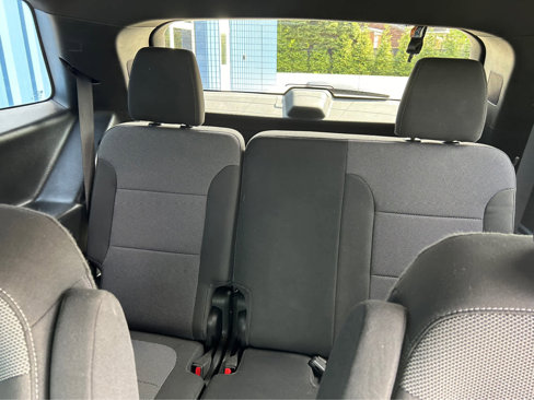 Used 2022 Chevrolet Traverse LT image 12