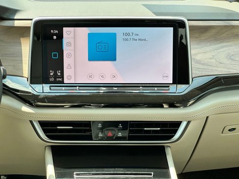 New 2026 Volkswagen Atlas SE image 22